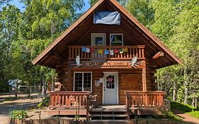 Sven'S Basecamp Hostel