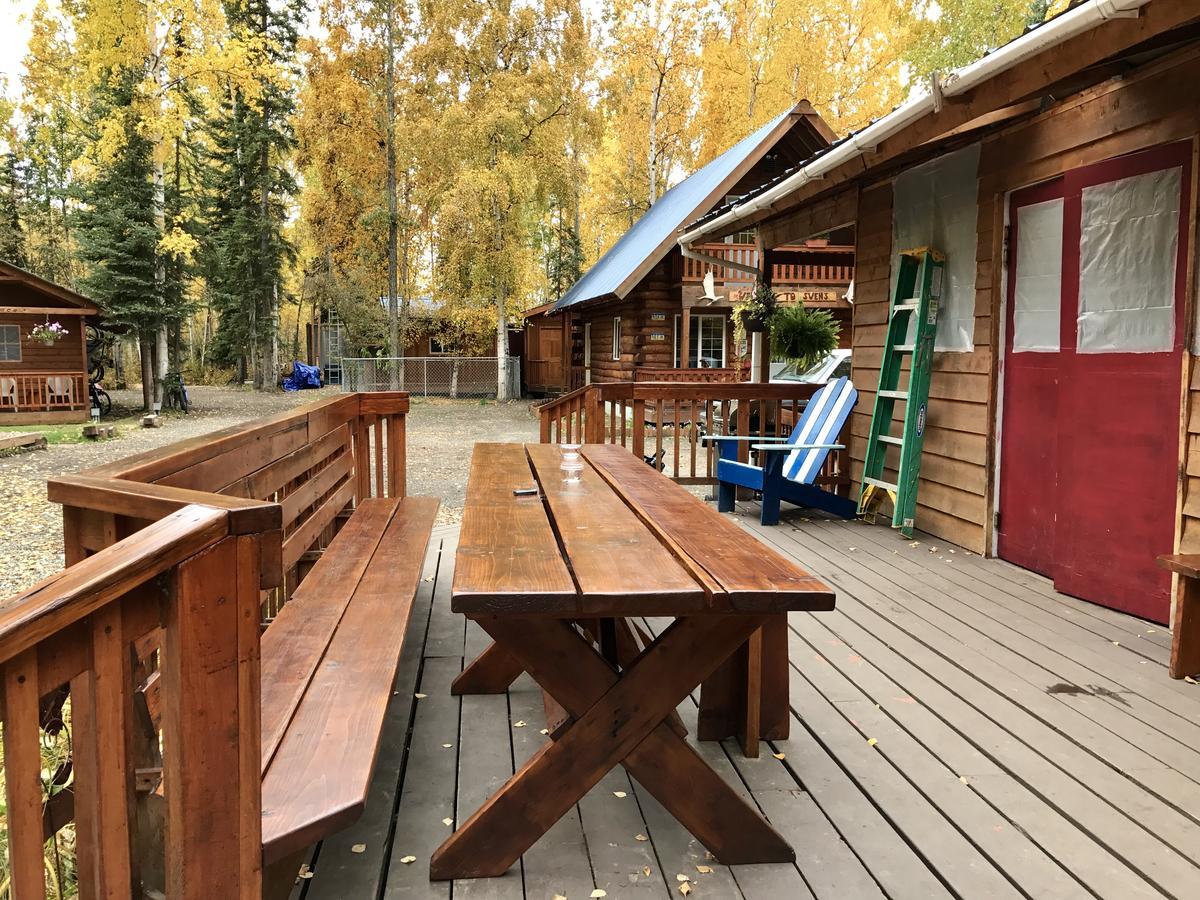 Sven'S Basecamp Hostel Fairbanks Exterior photo