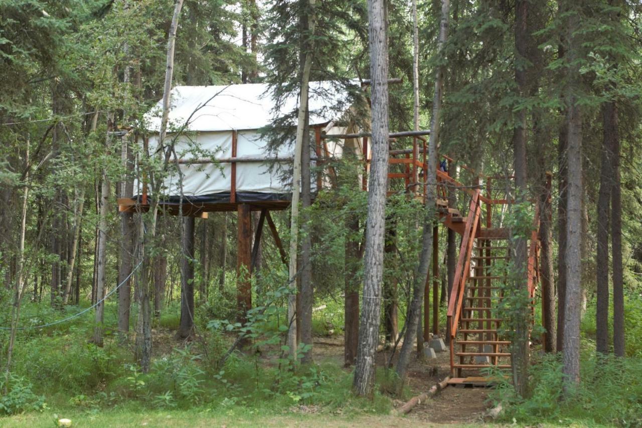 Sven'S Basecamp Hostel Fairbanks Exterior photo